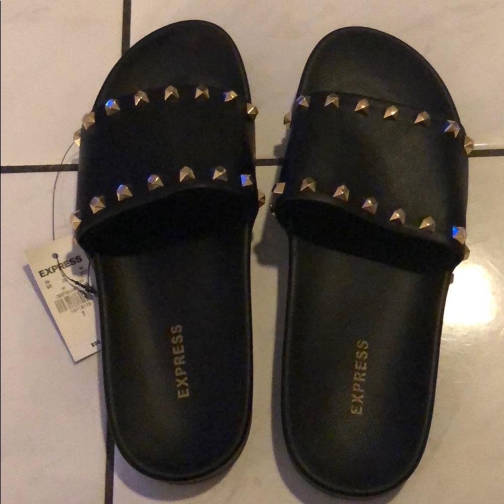 Studded Slides